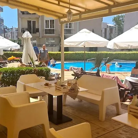 16 * Sunny Beach